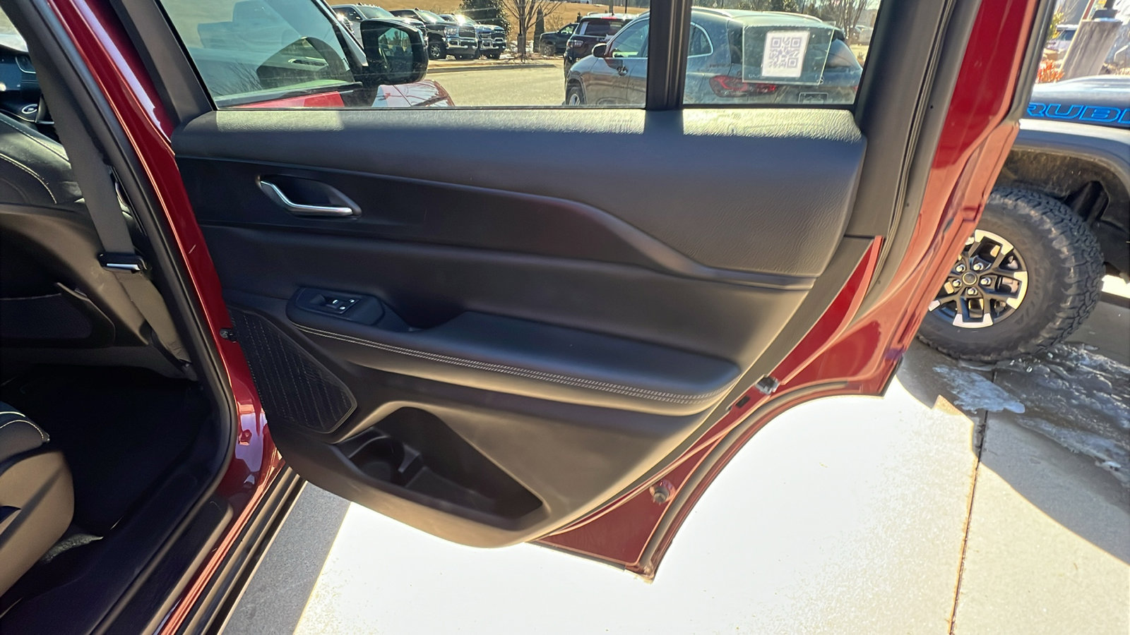 Certified 2024 Jeep Grand Cherokee L Laredo image 20