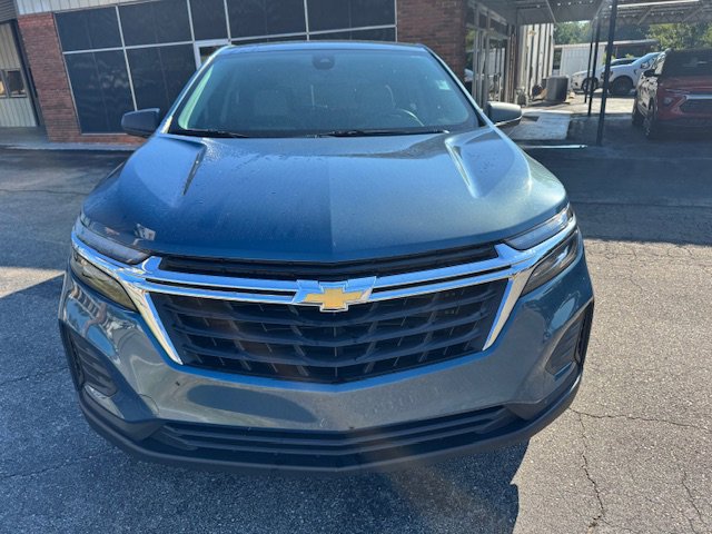 Used 2024 Chevrolet Equinox LS w/ Driver Confidence II Package image 3