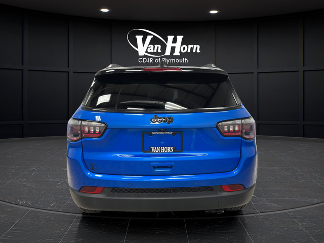 Used 2021 Jeep Compass Latitude FWD image 5