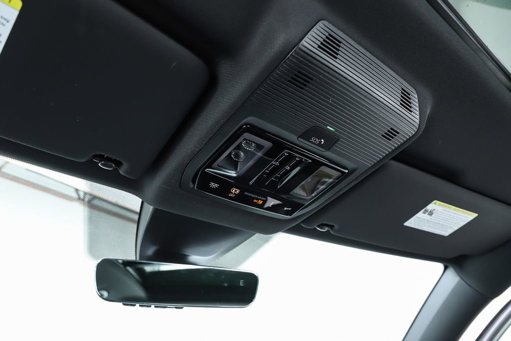 New 2026 Volkswagen Atlas Cross Sport SEL Premium R-Line image 26