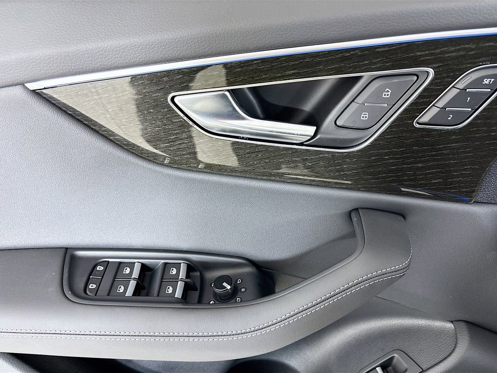 New 2026 Audi Q8 Premium Plus image 19