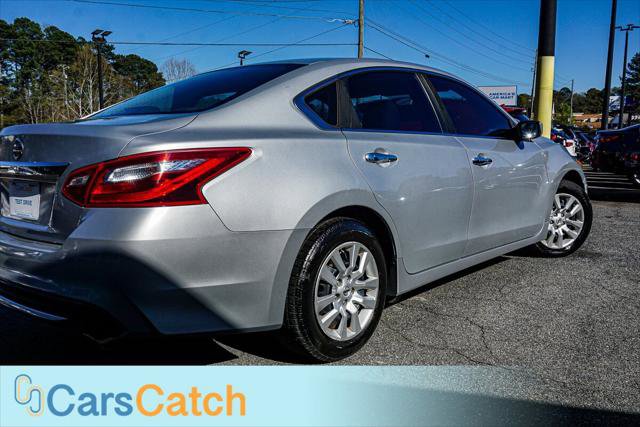 Used 2016 Nissan Altima 2.5 S w/ Power Driver Seat Package FWD image 6