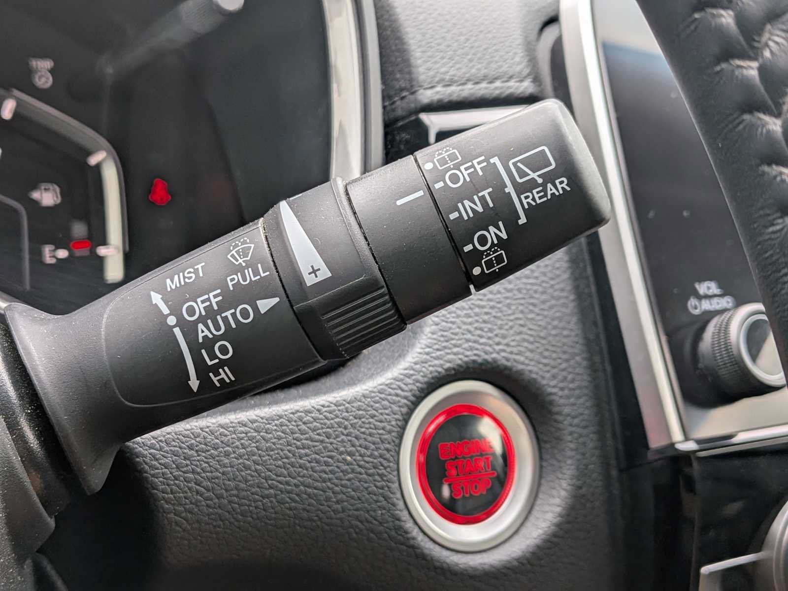 Certified 2018 Honda CR-V Touring image 26