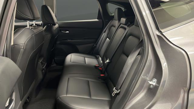 Used 2025 Nissan Murano SV AWD/4WD image 21