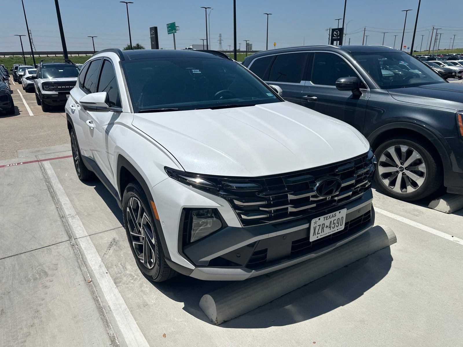 Used 2026 Hyundai Tucson Limited AWD/4WD image 4