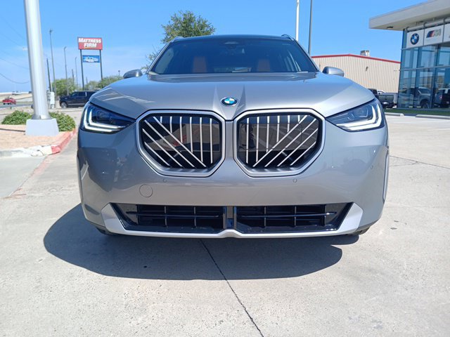 New 2026 BMW X3 xDrive30i w/ Convenience Package AWD/4WD image 2