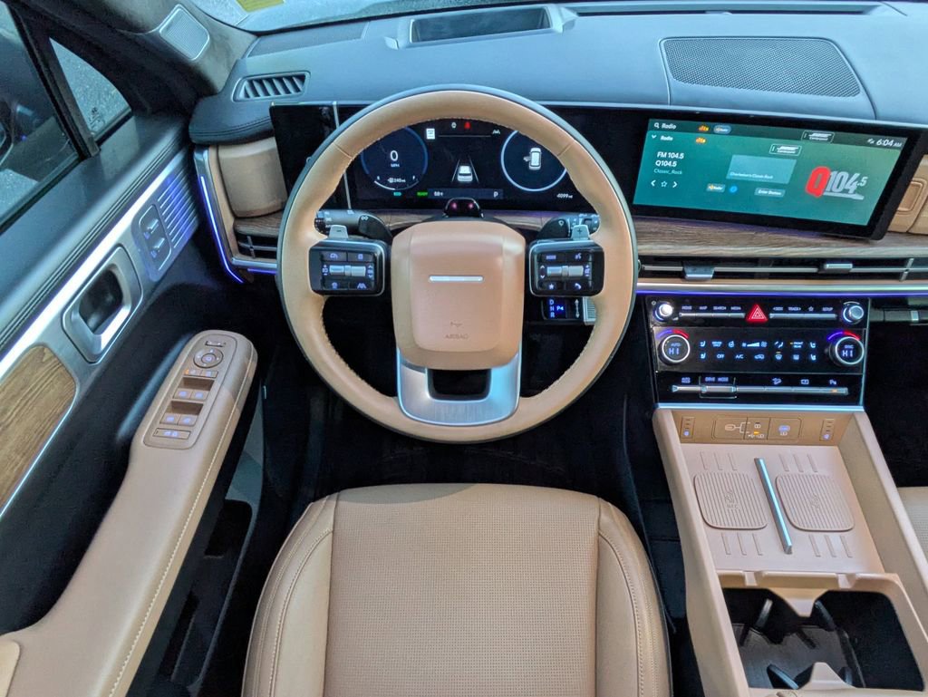 Used 2026 Hyundai Santa Fe Calligraphy FWD image 17