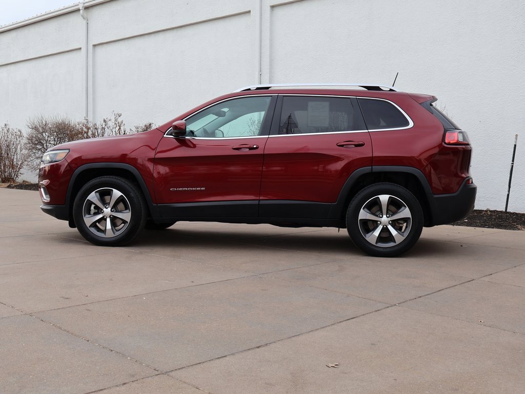 Used 2019 Jeep Cherokee Limited w/ Luxury Group image 6