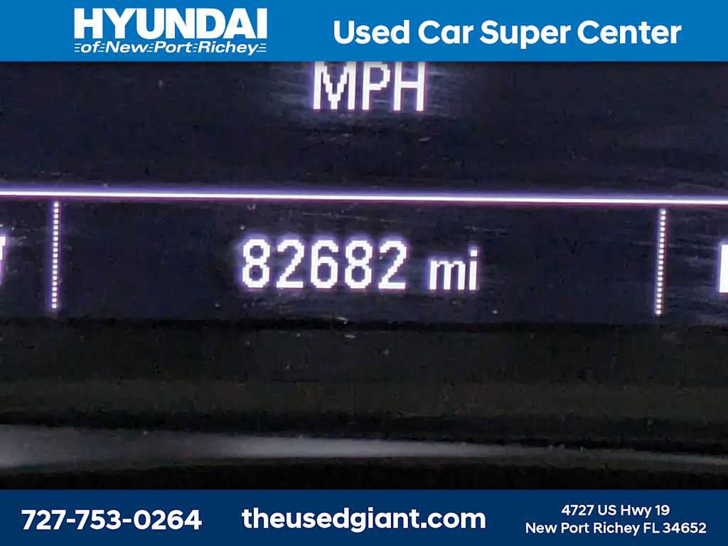 Used 2019 Chevrolet Traverse LT FWD image 35