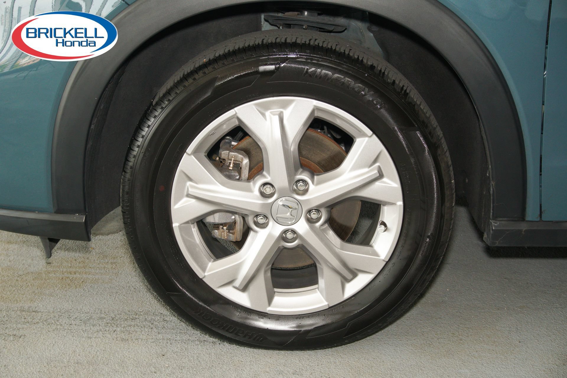 Certified 2024 Honda HR-V LX image 37