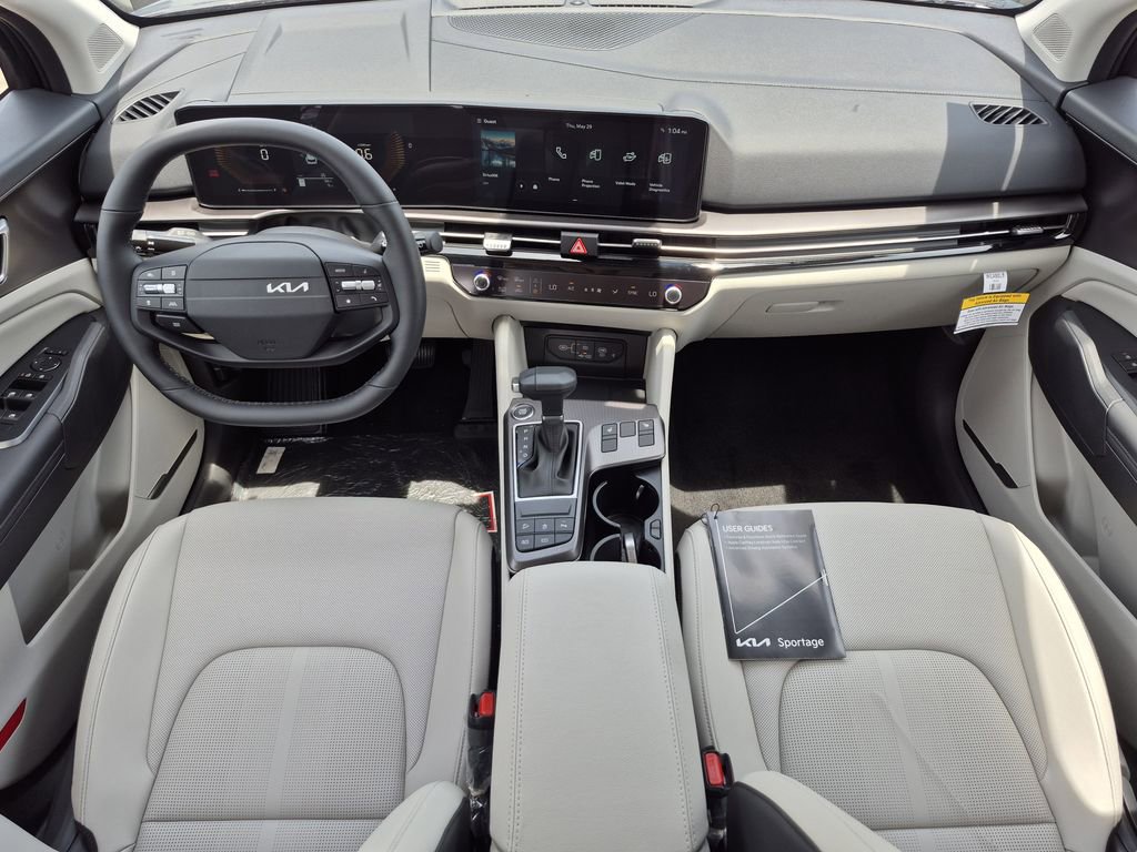 New 2026 Kia Sportage EX w/ EX Panorama Roof Package FWD image 15