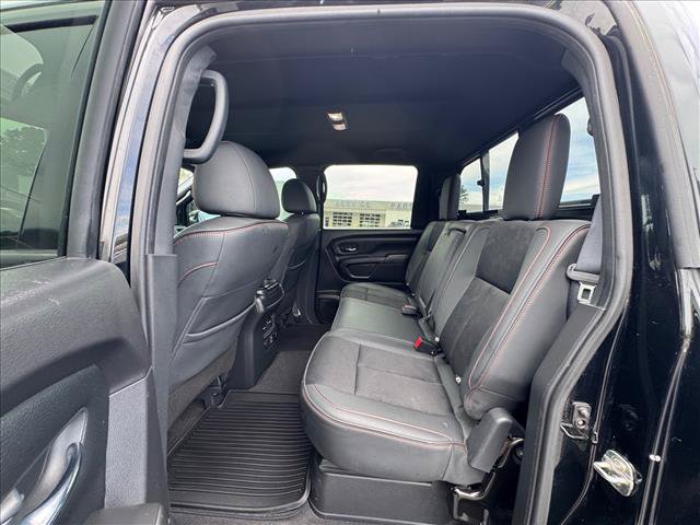 Used 2021 Nissan Titan PRO-4X AWD/4WD image 12