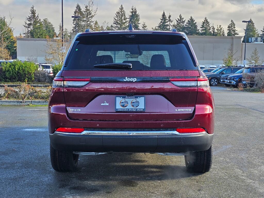 New 2025 Jeep Grand Cherokee Limited image 7