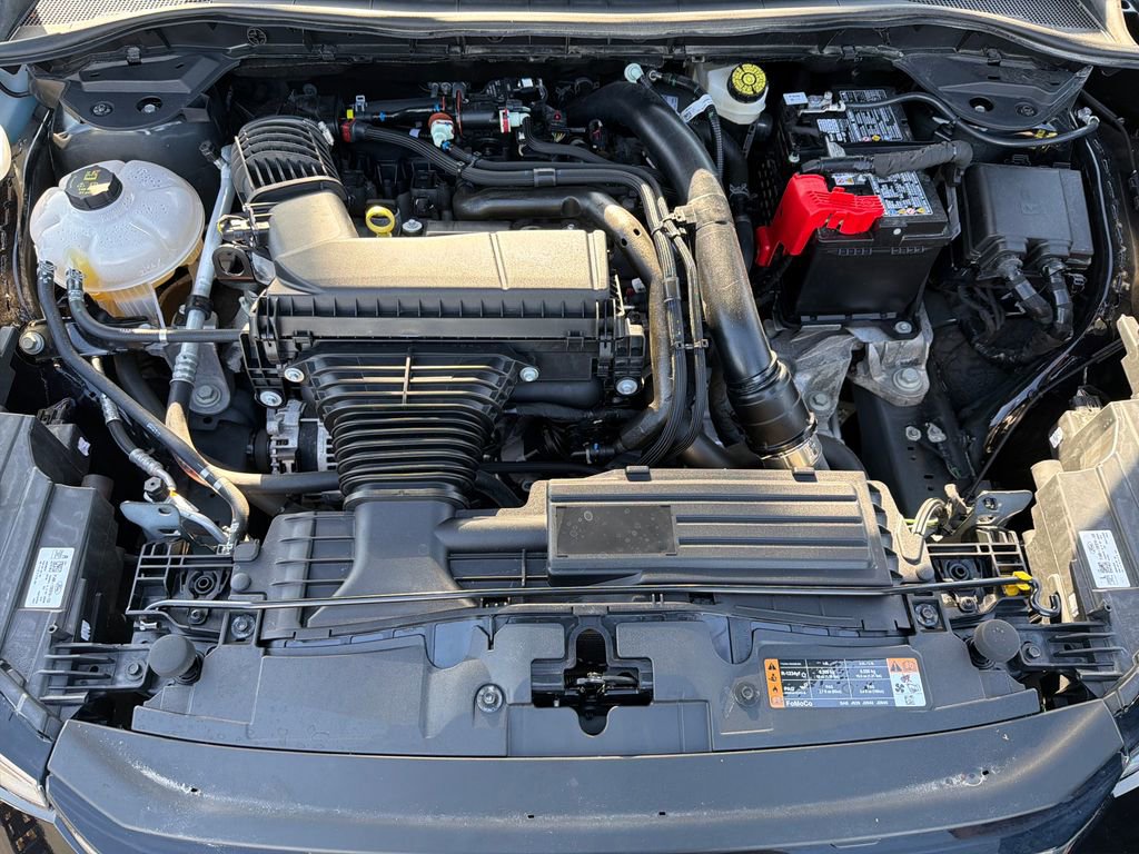 Used 2025 Ford Escape Platinum image 21