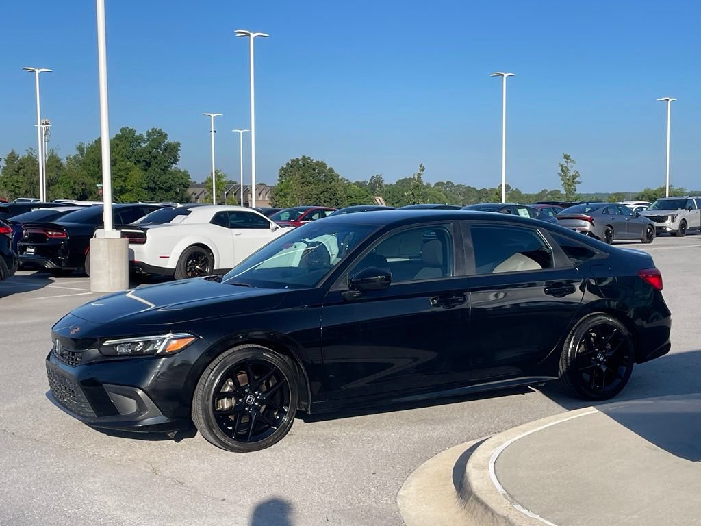 Used 2022 Honda Civic Sport image 4