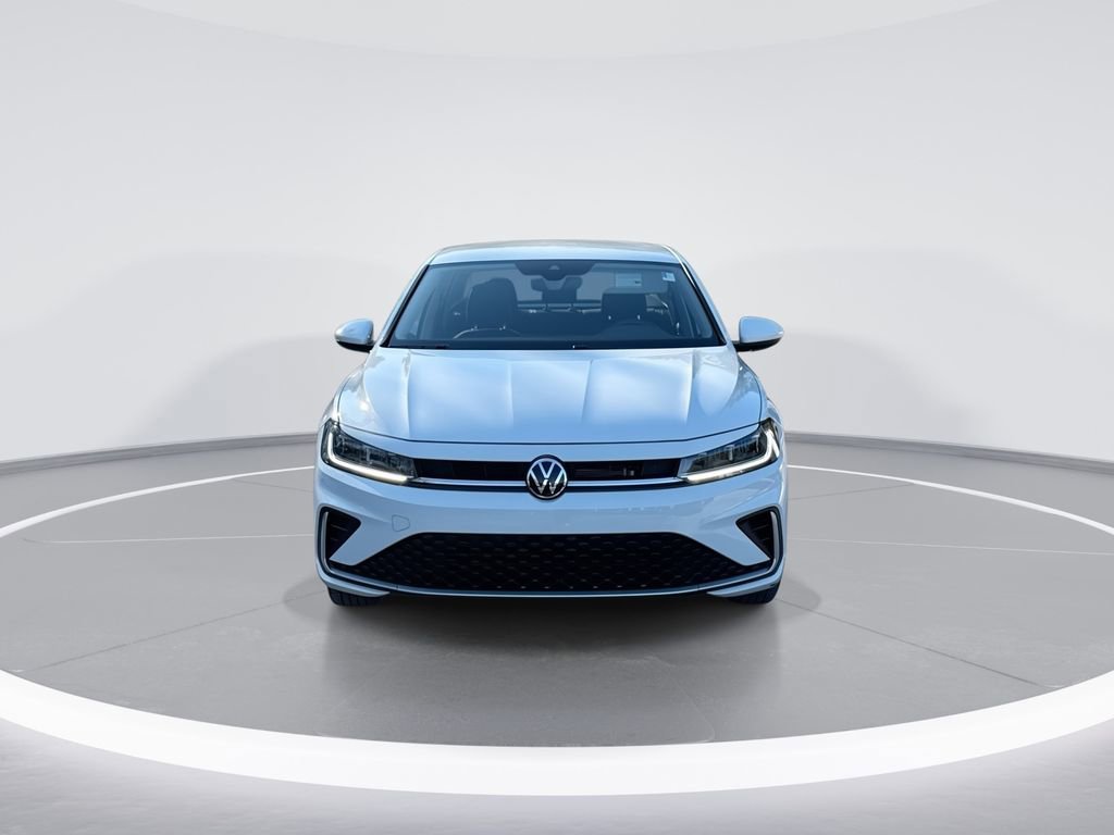 Used 2025 Volkswagen Jetta S image 3
