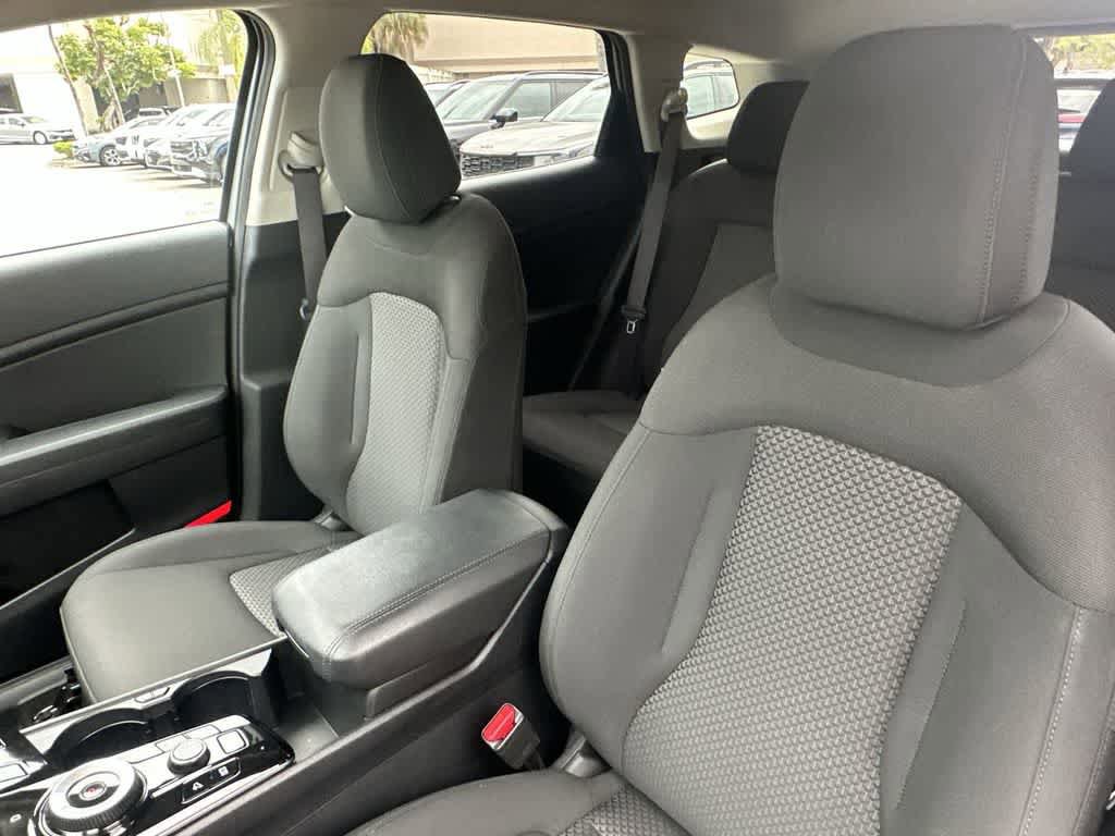 Certified 2023 Kia Sportage LX AWD/4WD image 14
