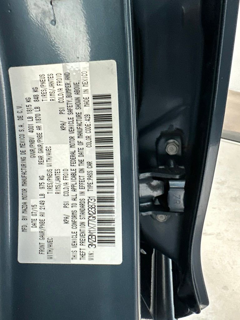 Used 2016 MAZDA MAZDA3 i Grand Touring FWD image 27