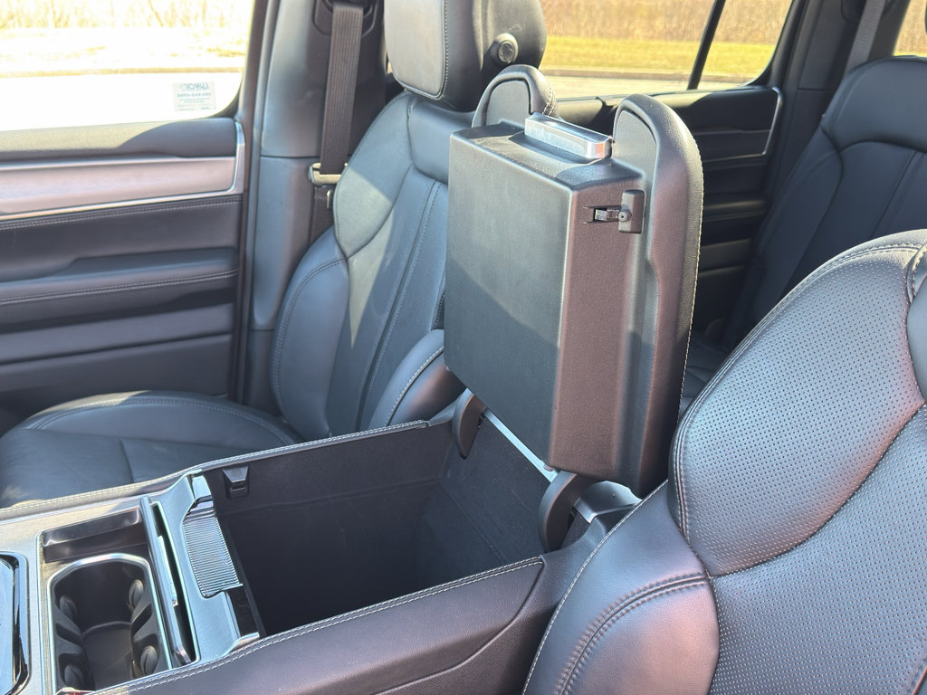Used 2024 Jeep Wagoneer Series II w/ Convenience Group I image 21