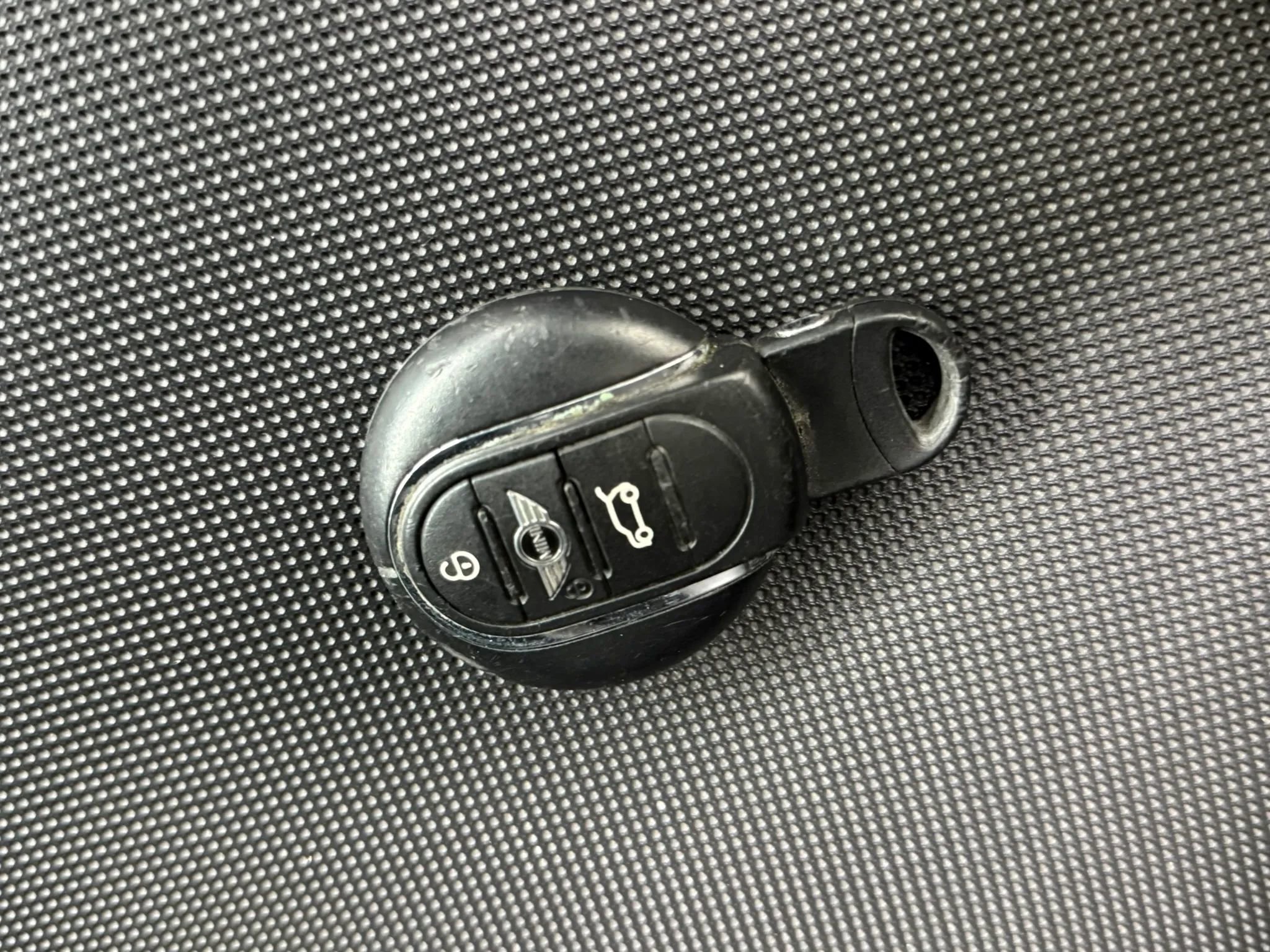 Used 2015 MINI Cooper S image 47