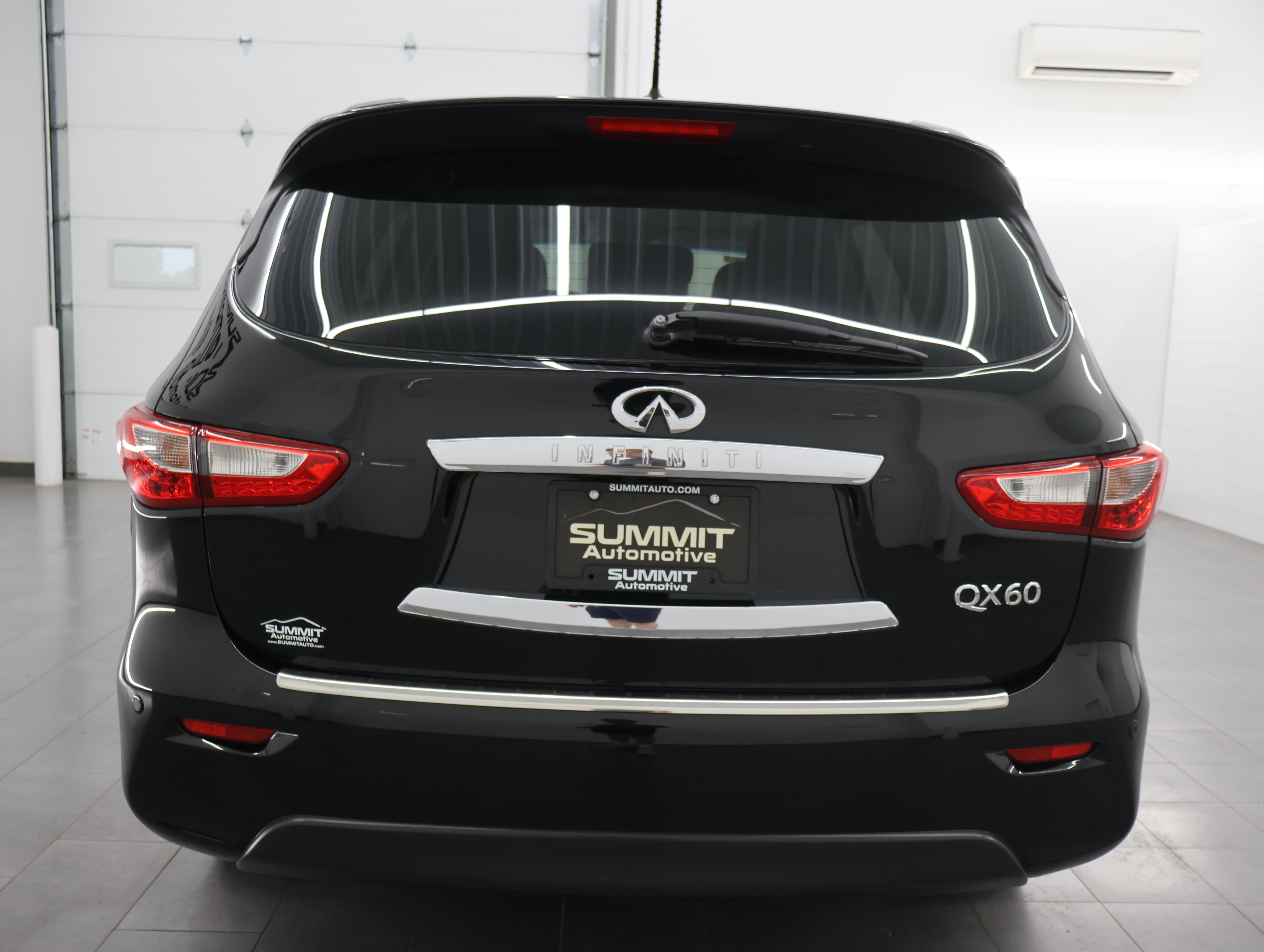 Used 2014 INFINITI QX60 Luxe w/ Premium Plus Package AWD/4WD image 30