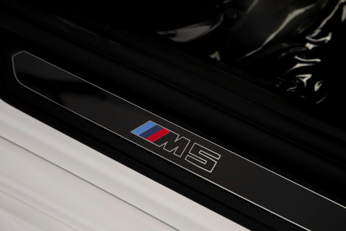 New 2026 BMW M5 image 38