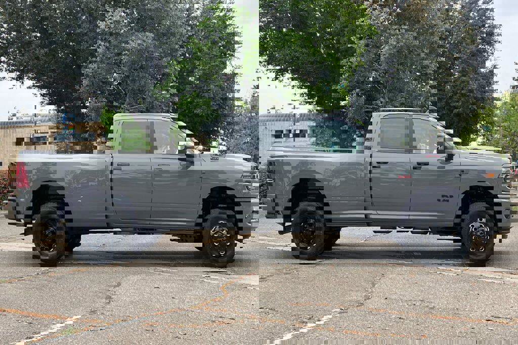 New 2026 RAM 3500 Big Horn image 3