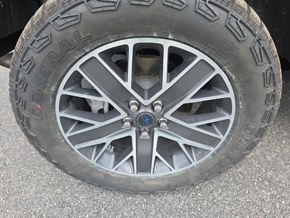 Used 2024 Jeep Wrangler High Altitude AWD/4WD image 23
