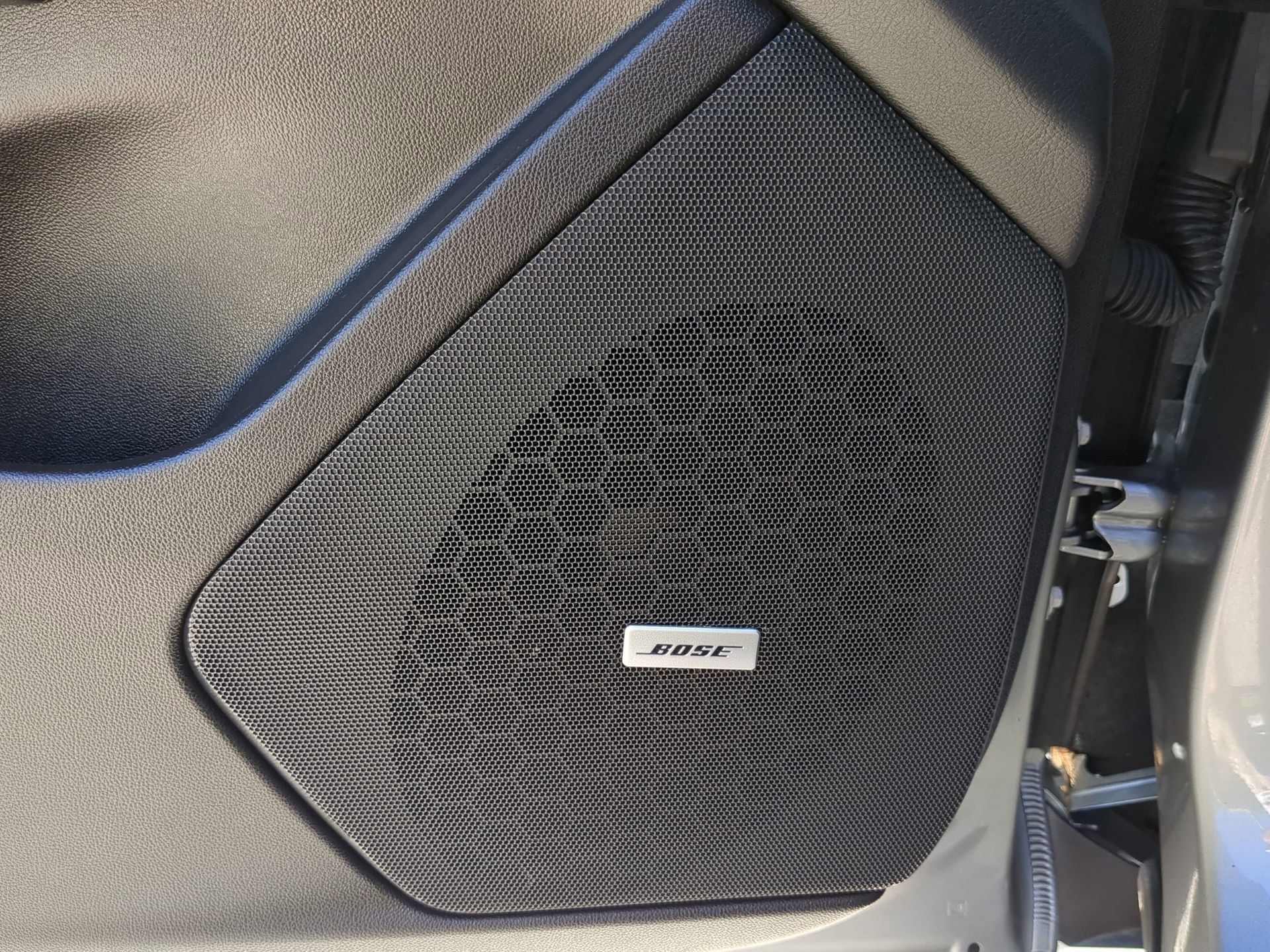 Used 2025 Cadillac XT5 Premium Luxury image 48