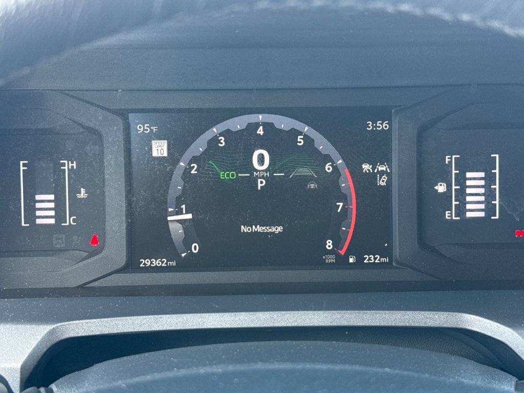 Certified 2025 Toyota 4Runner SR5 AWD/4WD image 27