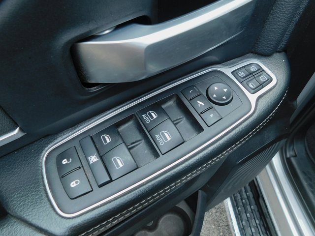 Used 2024 RAM 2500 Big Horn image 28