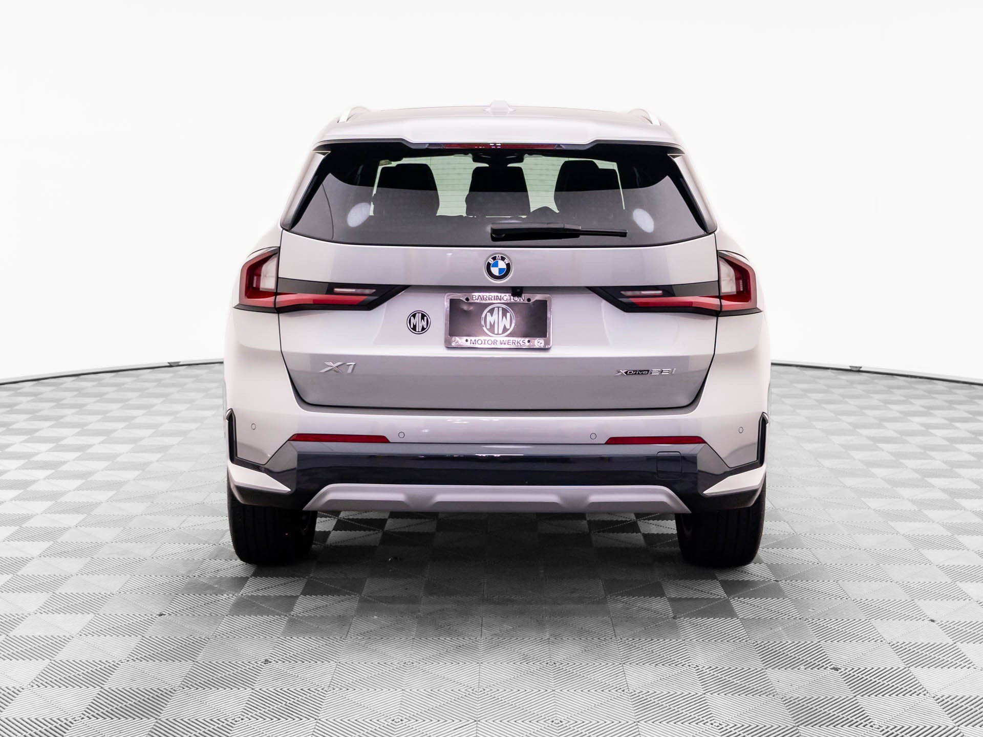 Certified 2025 BMW X1 xDrive28i w/ Premium Package AWD/4WD image 4
