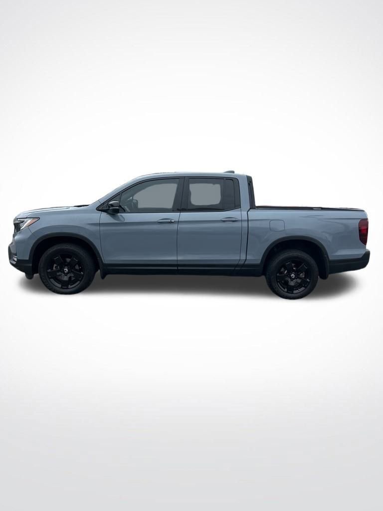 Used 2024 Honda Ridgeline Black Edition image 4