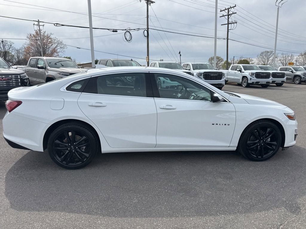 Used 2024 Chevrolet Malibu LT w/ Sport Edition image 6