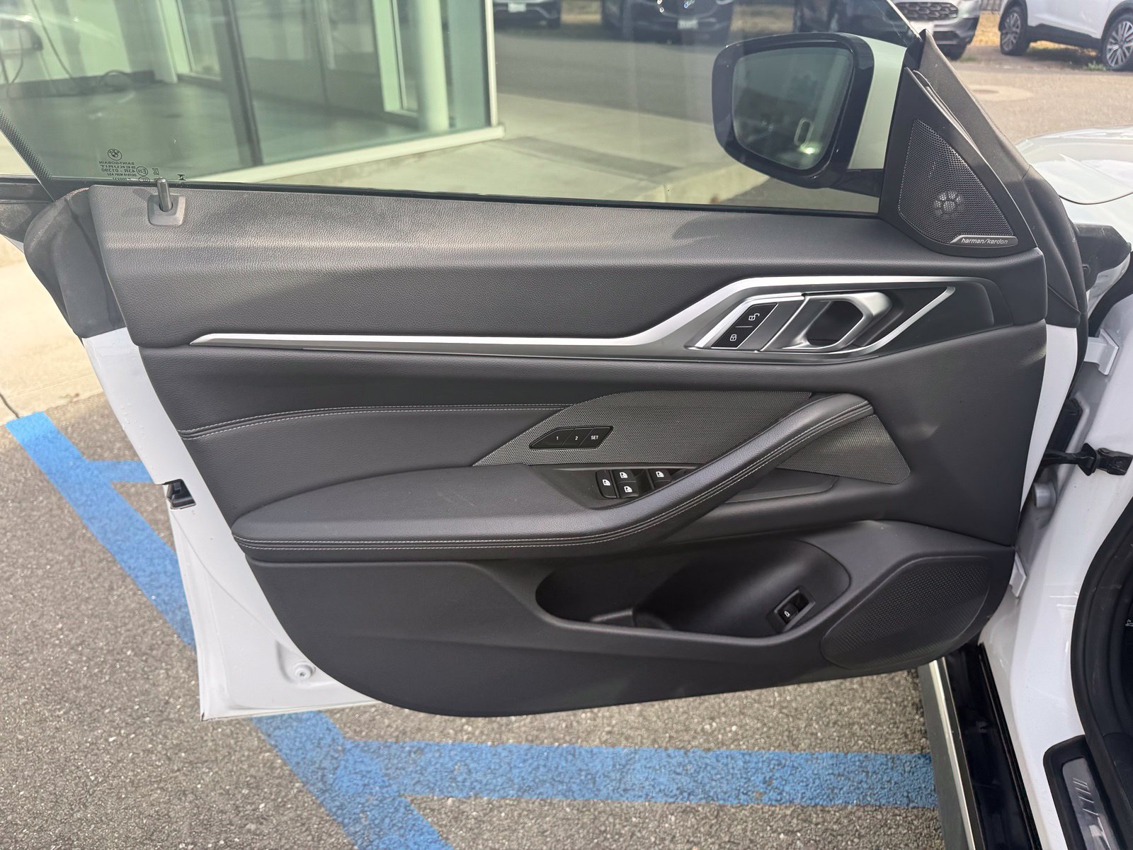 Used 2023 BMW i4 eDrive40 w/ M Sport Package RWD image 14