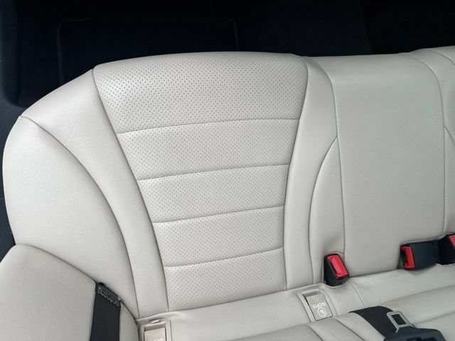 Used 2019 Mercedes-Benz C 300 Sedan image 24