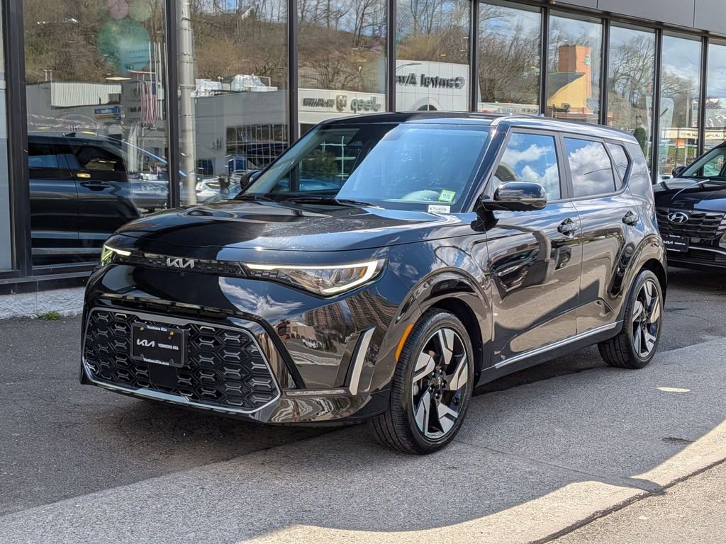 Certified 2023 Kia Soul GT-Line w/ GT-Line Technology Package