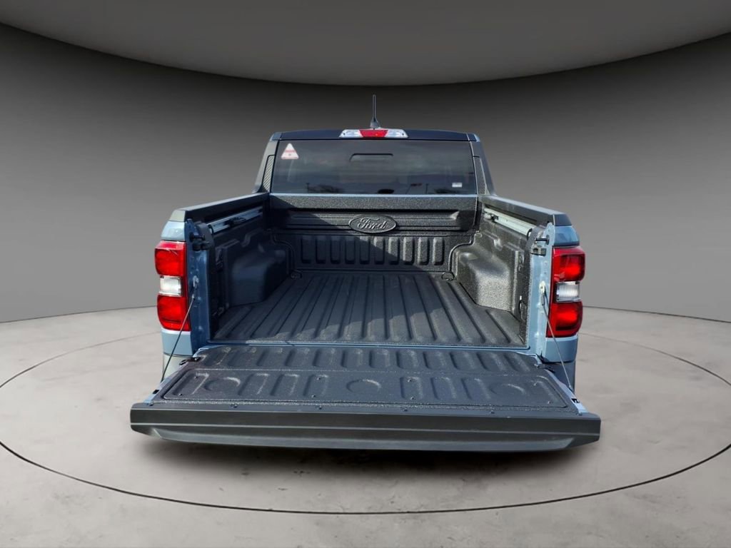 New 2026 Ford Maverick Lariat w/ Black Appearance Package image 8