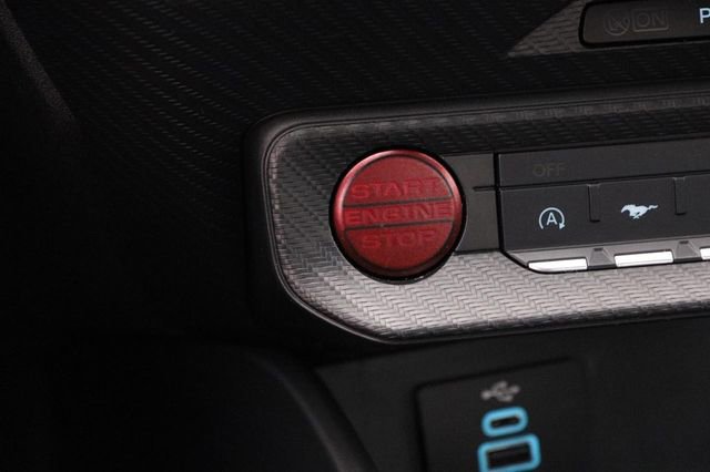 Used 2025 Ford Mustang Coupe image 14