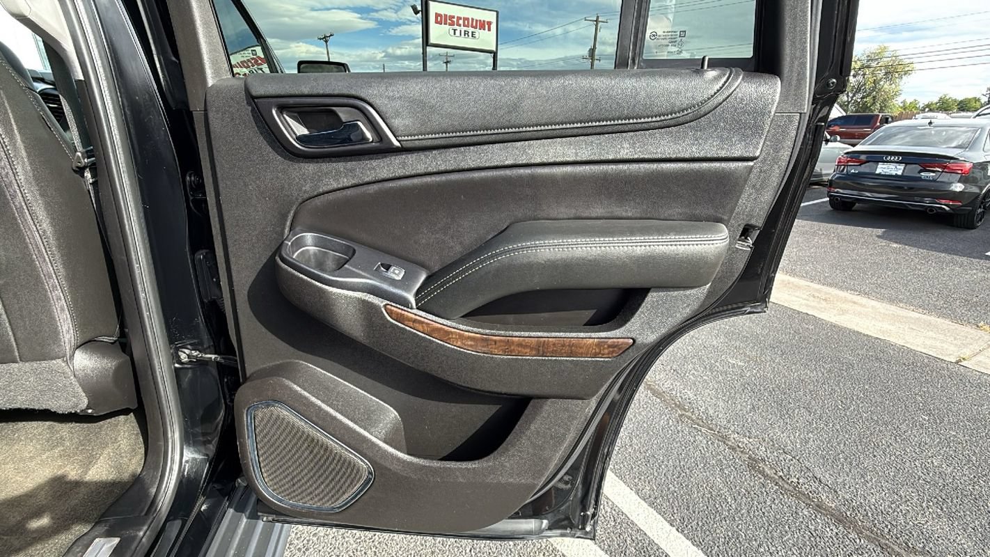 Used 2018 Chevrolet Tahoe LT AWD/4WD image 16