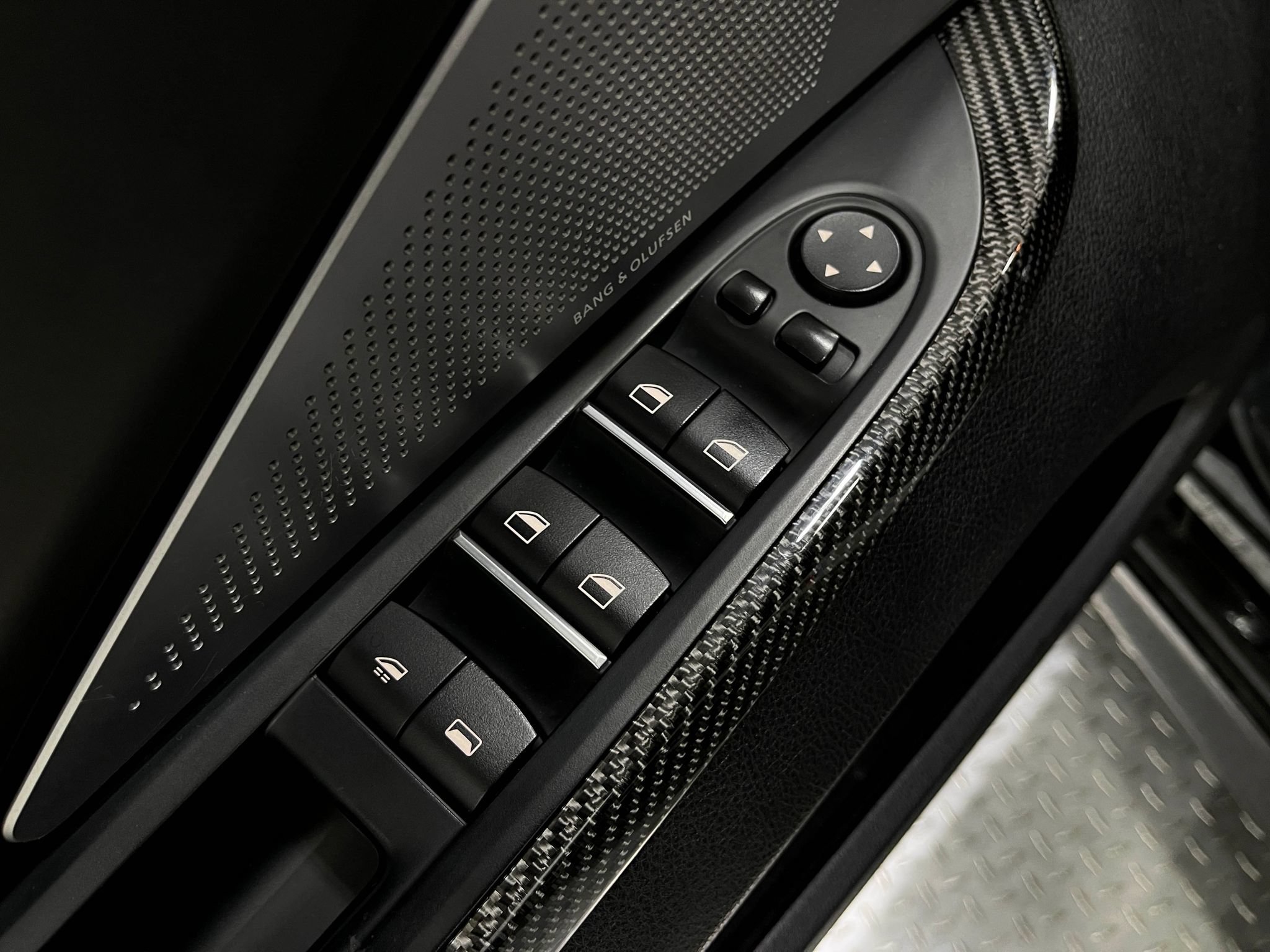 Used 2015 BMW M6 Convertible RWD image 15
