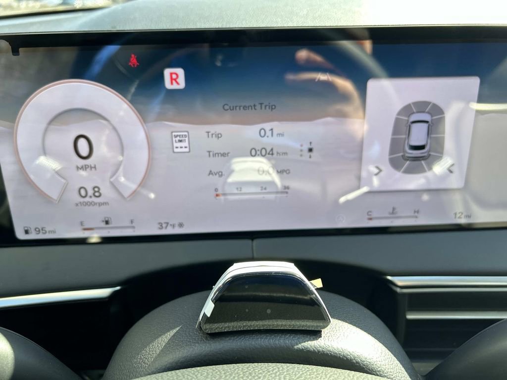 New 2026 Genesis GV70 2.5T Advanced image 37