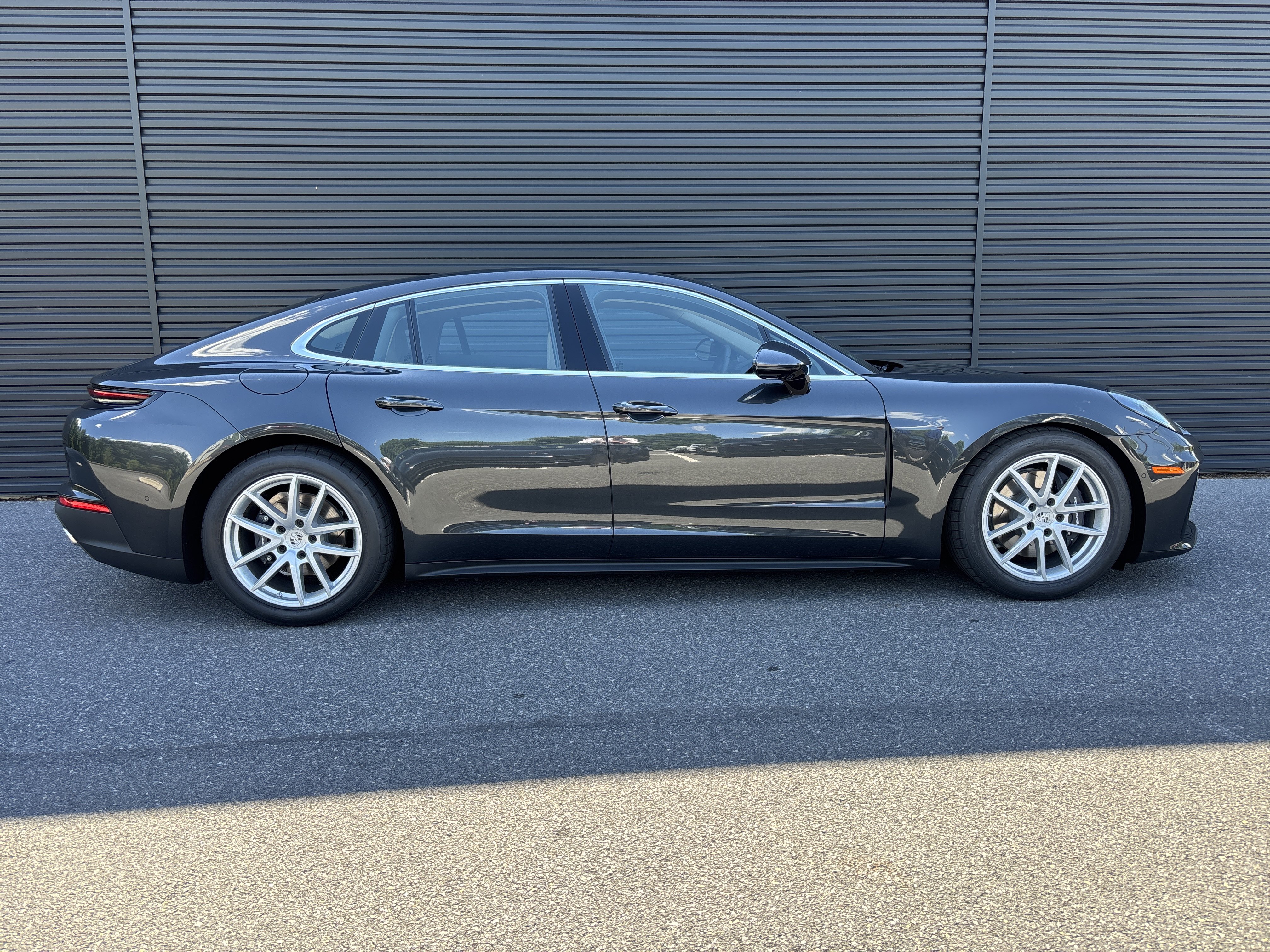 New 2026 Porsche Panamera 4 AWD/4WD image 6