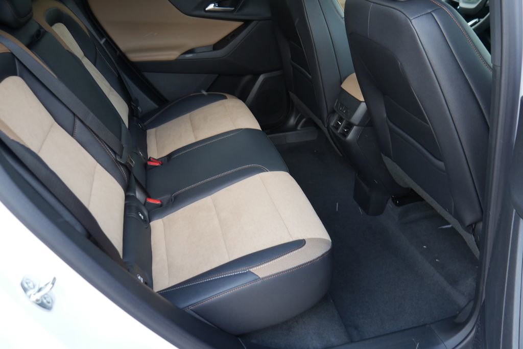 New 2026 Chevrolet Equinox ACTIV image 24