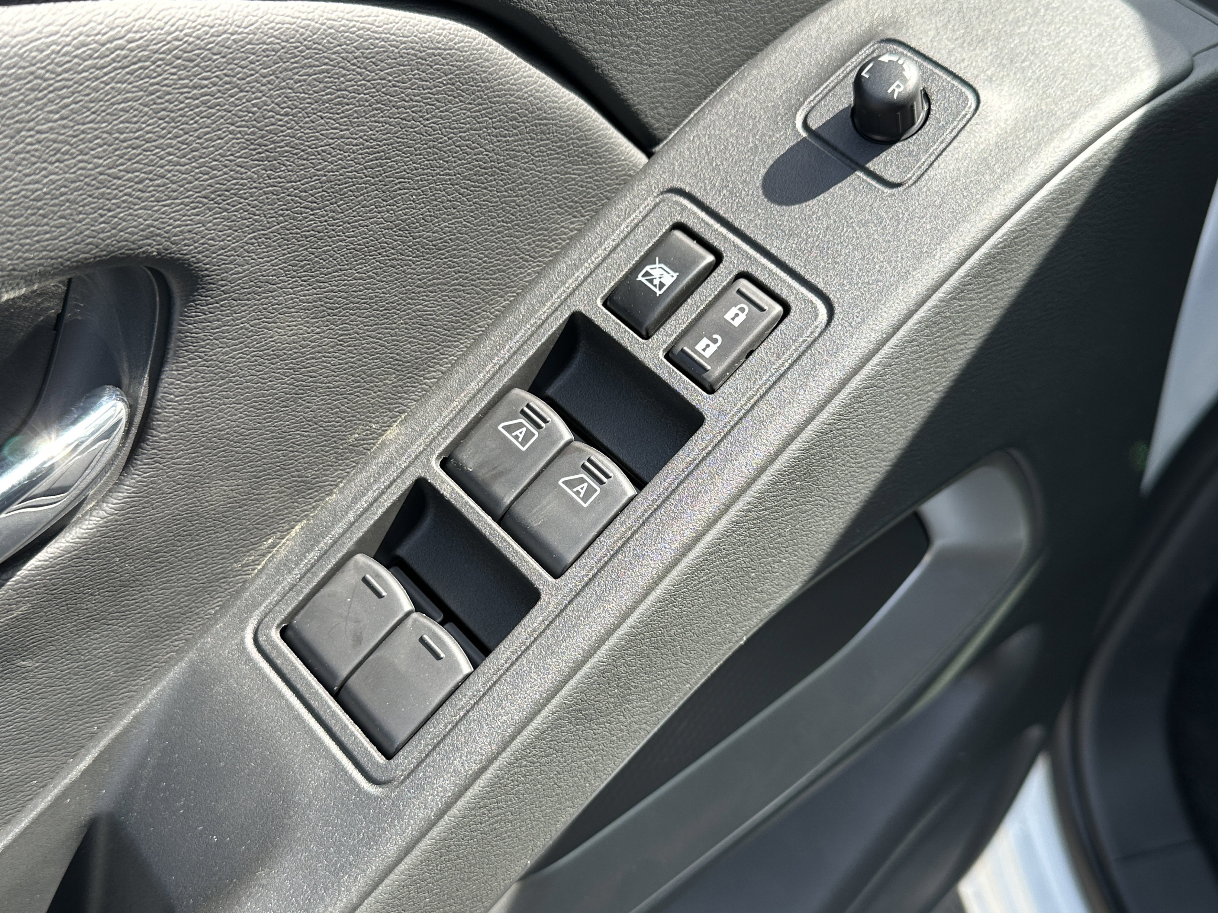 New 2026 Nissan Frontier SV AWD/4WD image 26