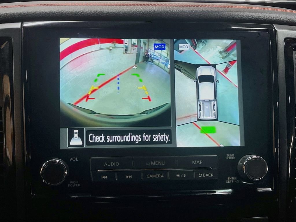 Used 2024 Nissan Titan PRO-4X w/ Pro-4x Convenience Package AWD/4WD image 14