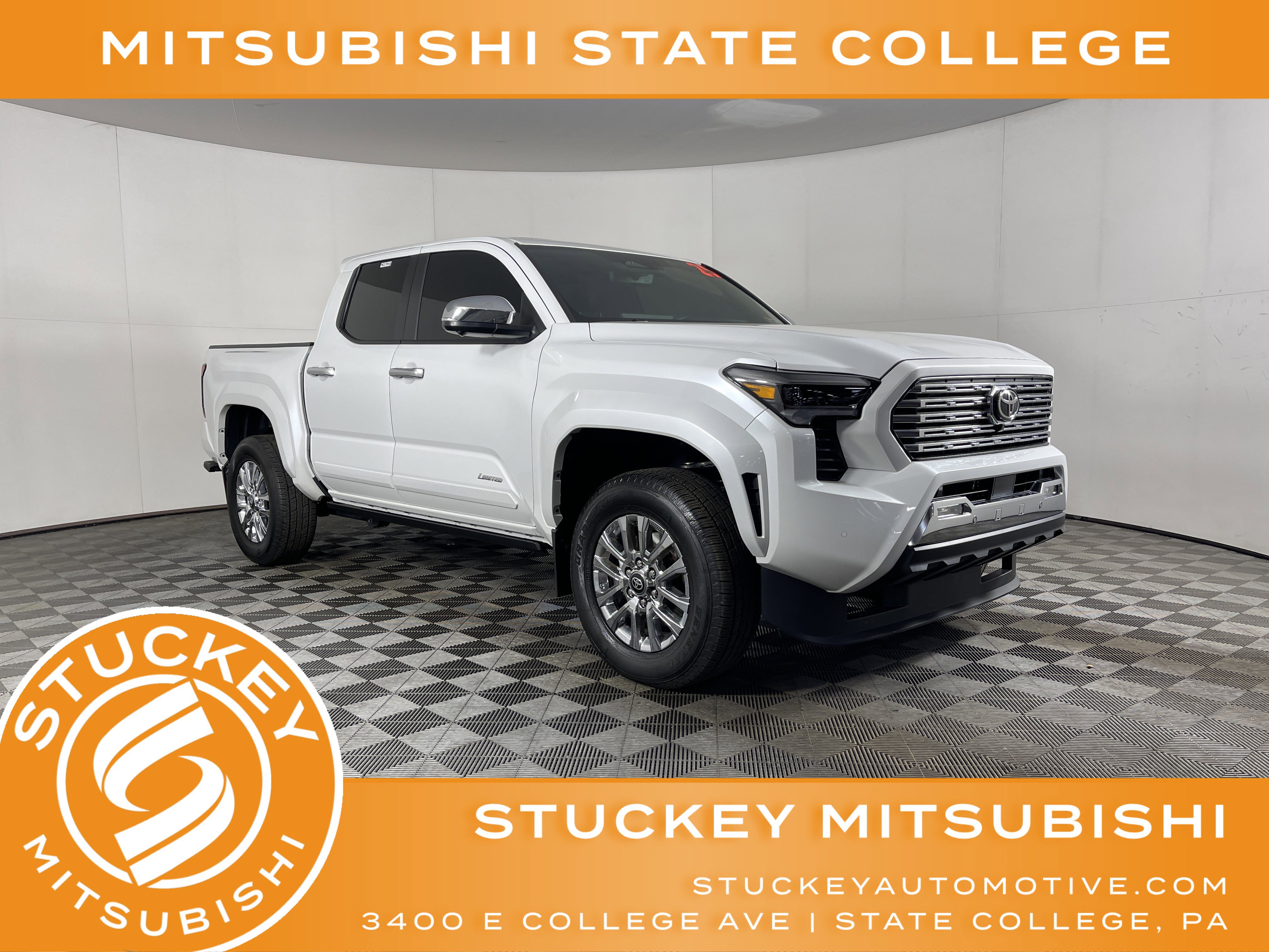 Used 2025 Toyota Tacoma Limited