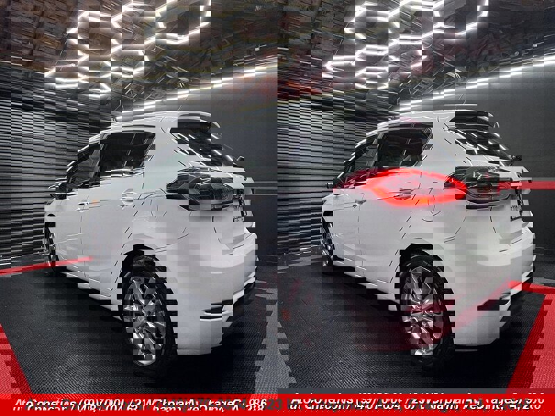 Used 2014 Kia Forte EX w/ EX Premium Package image 4