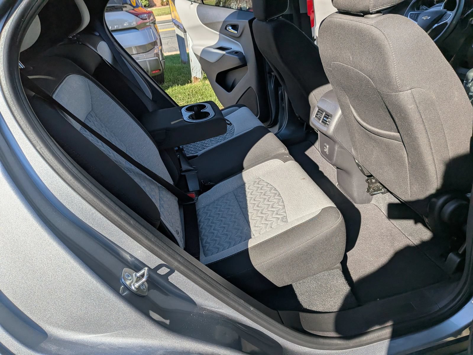 Used 2024 Chevrolet Equinox LS FWD image 34