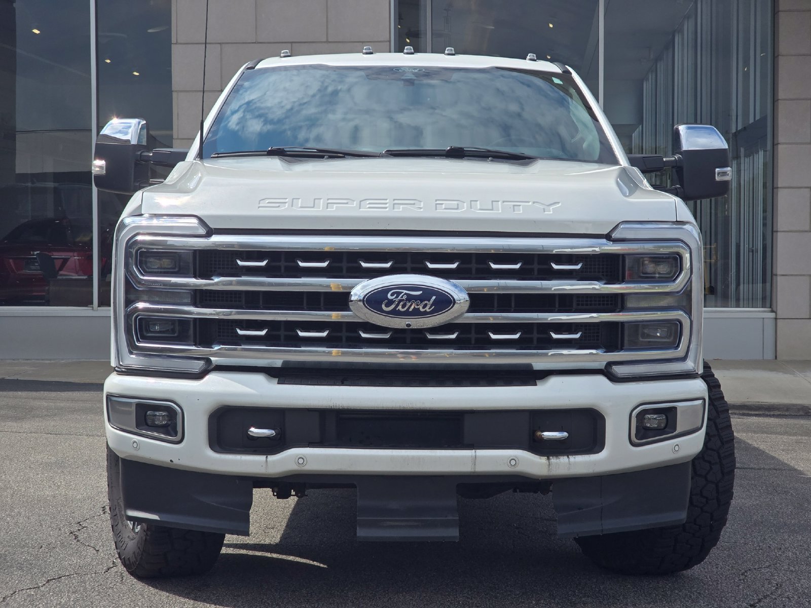 Used 2024 Ford F350 Platinum w/ FX4 Off-Road Package AWD/4WD image 17
